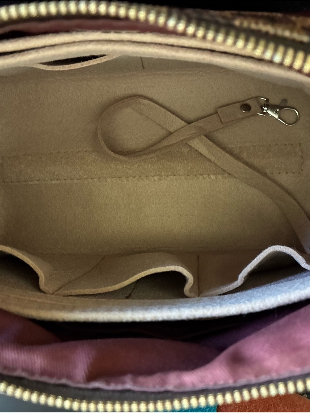 Louis Vuitton Lymington Damier Ebene Canvas - Picture 9 of 16